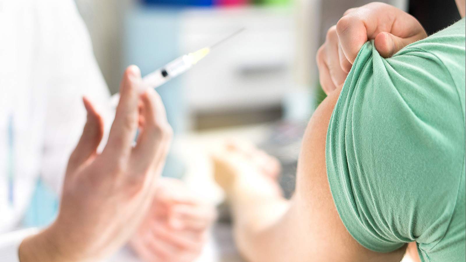 AI Chatbot Could Help People Make HPV Vaccine Decisions